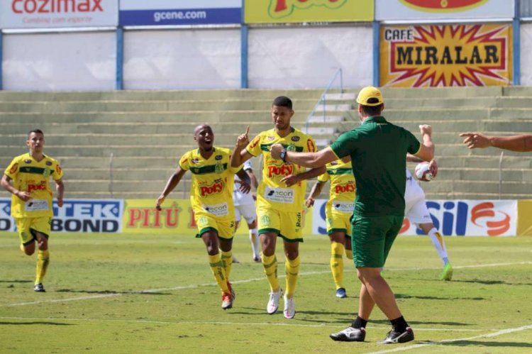 Depois de ver o Tigre perder um pênalti Mirassol vence o jogo