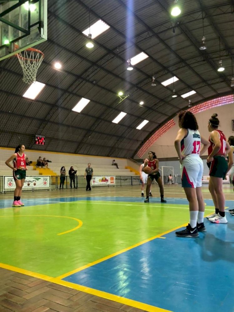 Basquete feminino da FME de Criciúma/Mampituba disputará o triangular final da Copa Santa Catarina