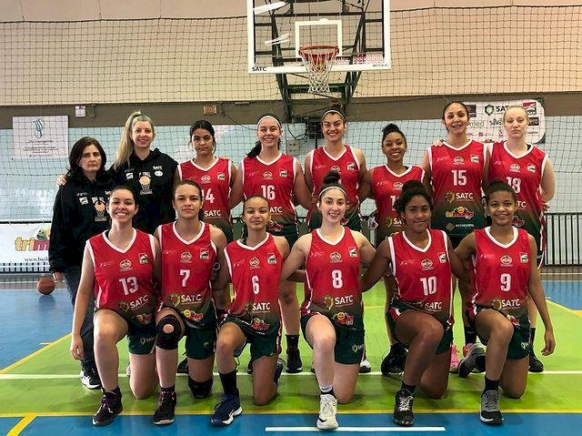 Basquete feminino da FME de Criciúma/Mampituba/Satc disputa final da de Estadual Sub-16