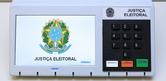 Urna eletrônica já é auditável: Conheça processo que verifica segurança do voto