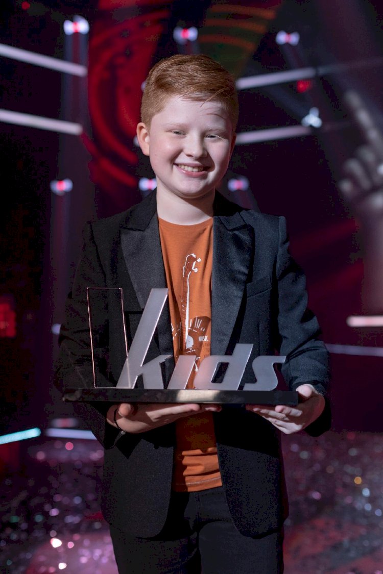 Vencedor do The Voice Kids, Gustavo Bardim faz show gratuito no Nações Shopping