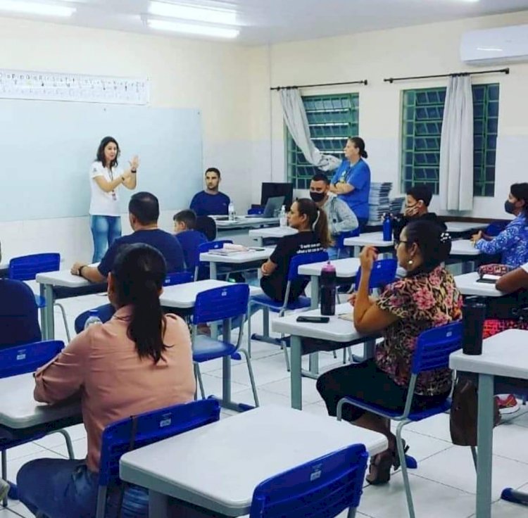 Escola Polo de Criciúma proporciona ambiente de inclusão para estudantes surdos no município