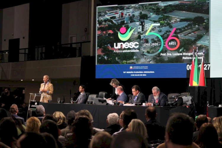 Reitora da Unesc apresenta os impactos de uma Universidade Comunitária em sessão da Alesc
