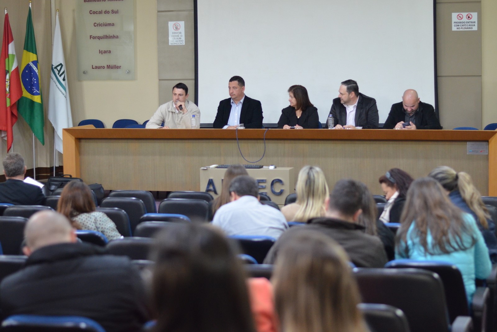 Secretários da região Sul debatem a regionalização da saúde