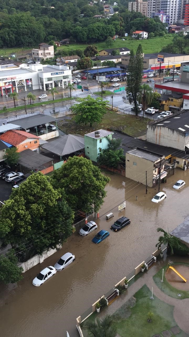 Defesa Civil alerta para risco de chuva forte nas próximas horas