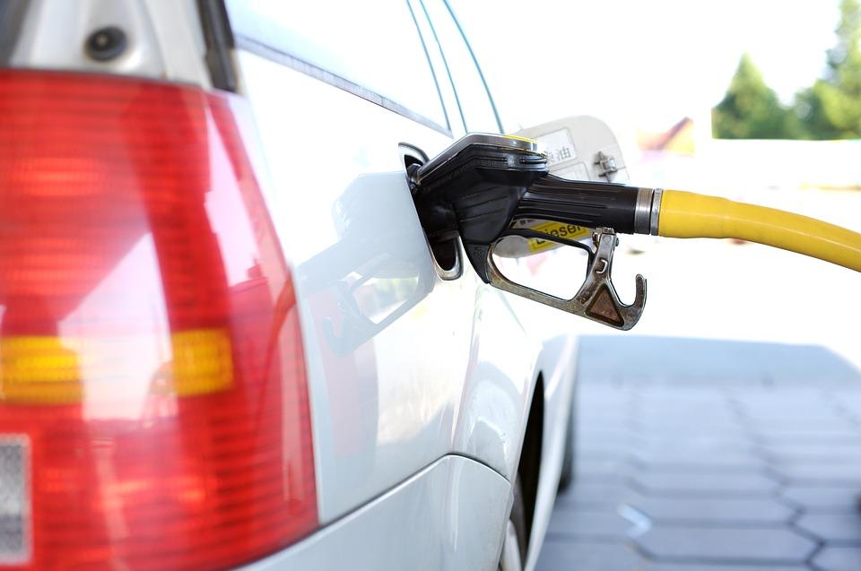 Procon Içara divulga pesquisa do preço de combustíveis
