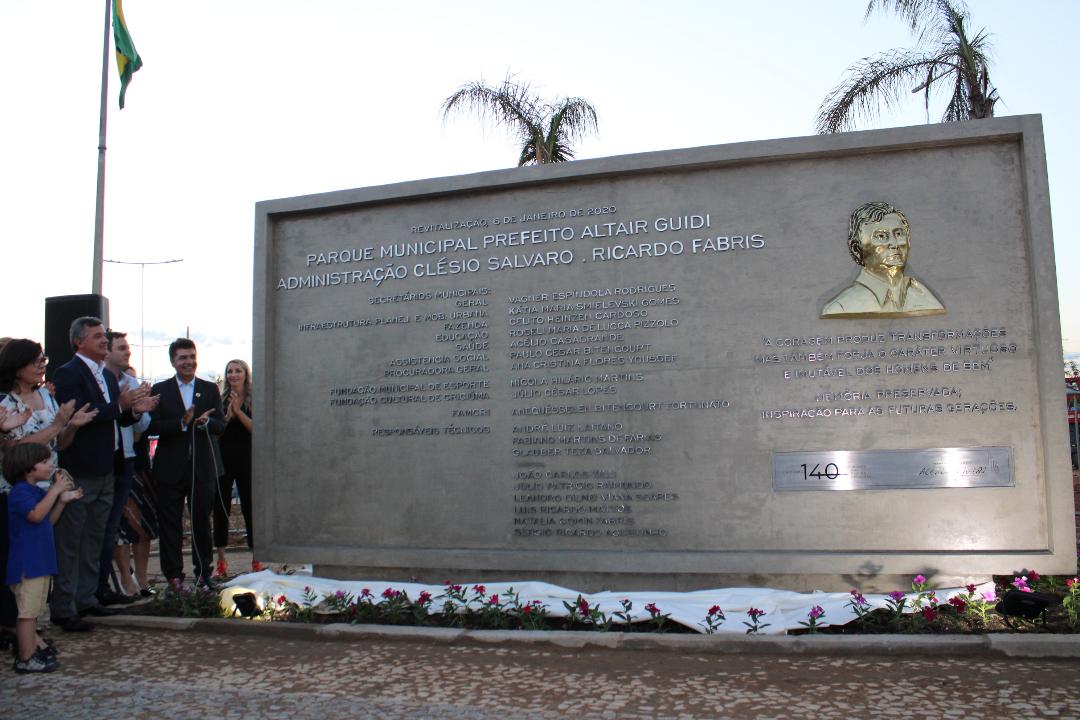 Cerca de 15 pessoas estiveram na inauguração do Parque Municipal Altair Guidi