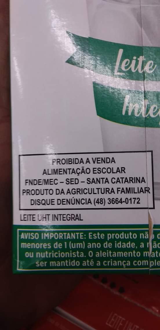 Secretaria busca esclarecimento sobre leite com selo de alimentação escolar em supermercado de Criciúma