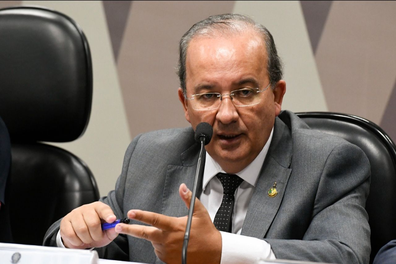 Projeto de autoria do senador Jorginho Mello socorre o ensino privado