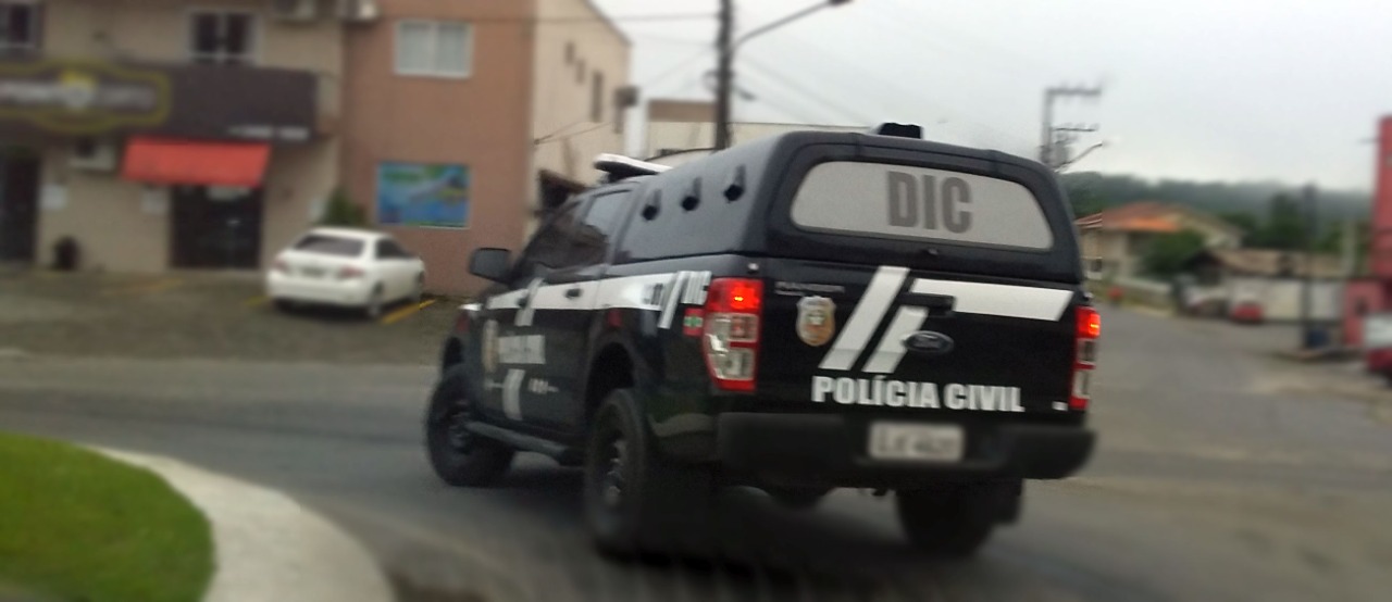 Polícia Civil prende elementos por tráfico de drogas e descumprimento de medida protetiva