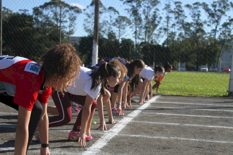 FME de Criciúma oferece aulas de atletismo à comunidade