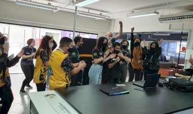 Escola  de Criciúma leva 12 prêmios no Festival Nacional do SESI de Robótica 2021 e classifica  equipes para o mundial