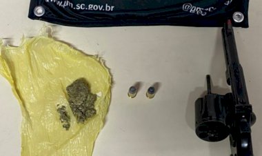 Homem é preso com revolver e maconha no Rio Maina