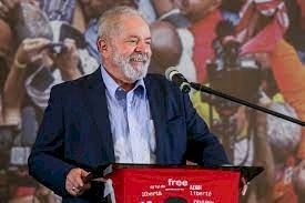 CNT: Lula lidera intenções de voto com 41% contra 27