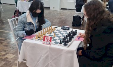 Atletas da FME disputam mundial e competições estaduais neste fim de semana