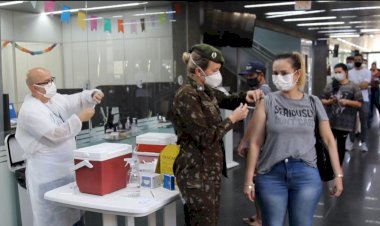 A vacinação contra a Covid-19 continua nesta segunda-feira 27 para adolescentes com 12 anos e 13 anos