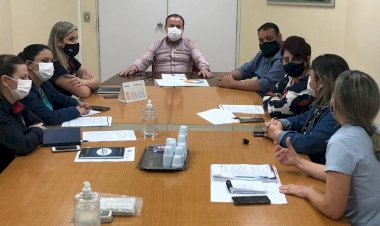 Governo de Forquilhinha discute renovação de parceria com a Abadeus