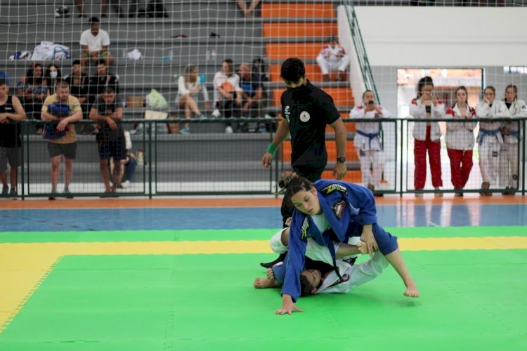 Jiu-jitsu feminino é vice-campeão do Joguinhos Abertos de SC