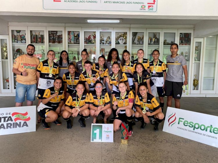 Criciúma é campeã do futsal masculino e feminino na etapa regional dos Jogos Abertos de Santa Catarina