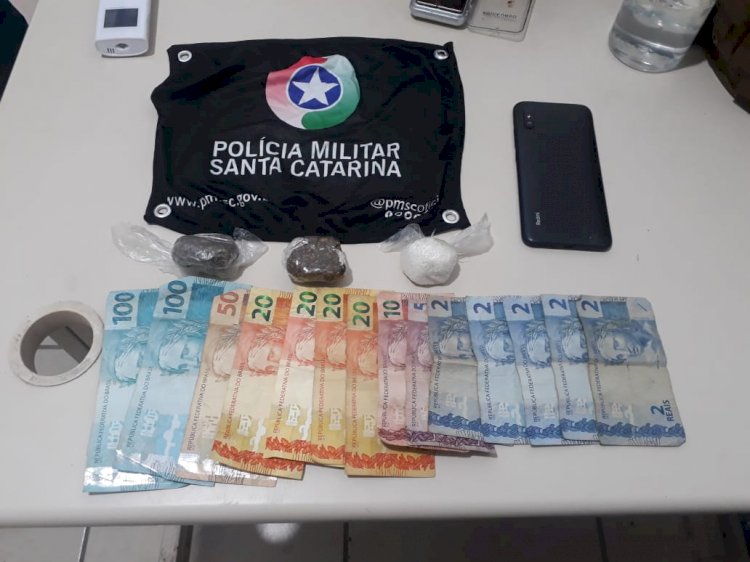 PM prende adolescente por tráfico de drogas no Paraiso