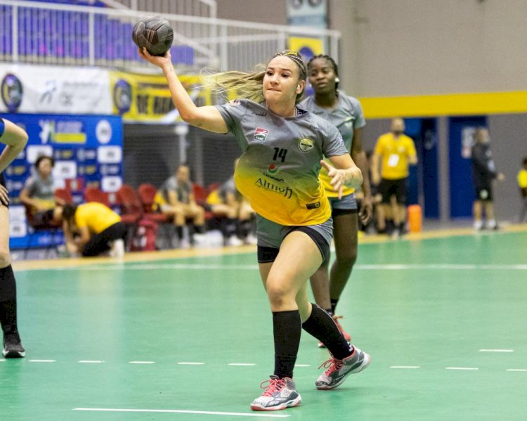 Handebol feminino de Criciúma realiza seletiva para atletas nascidas entre 2006 e 2008