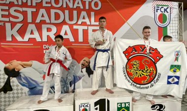 Cocal do Sul se consagra com 10 medalhas em Estadual de Karatê