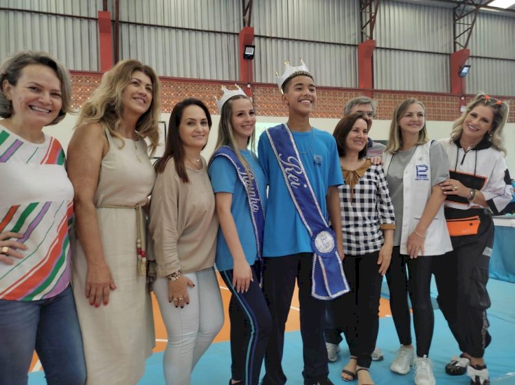 Escola Professor Lapagesse inicia comemoração dos 90 anos*