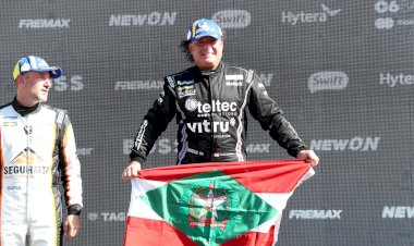 Piloto André Gaidzinski sobe no pódio duas vezes no final de semana, no Velocittá, em Mogi Guaçu (SP), e garante o terceiro troféu do ano para Santa Catarina