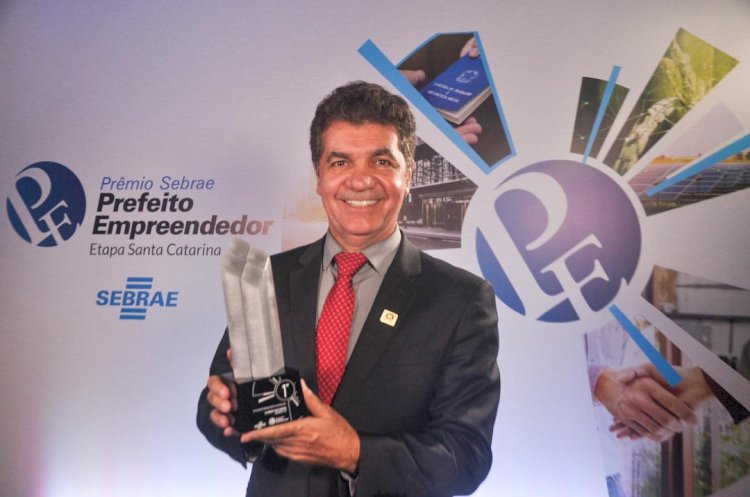 Salvaro é um dos vencedores do prêmio Prefeito Empreendedor do Sebrae