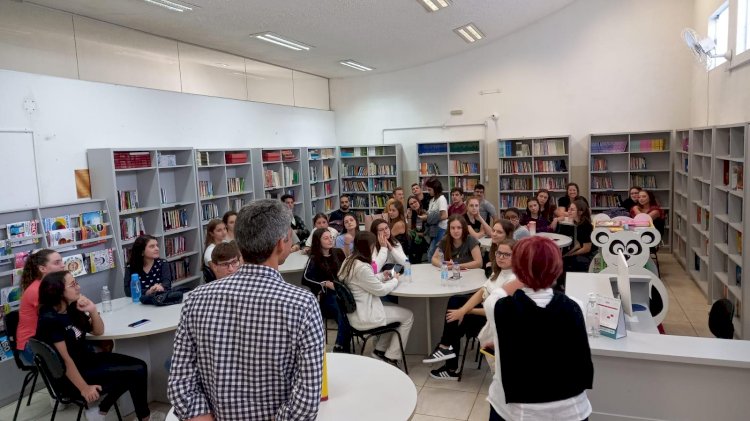 Alunos do curso de Medicina da Unesc realizam ação com alunos do Bairro da Juventude