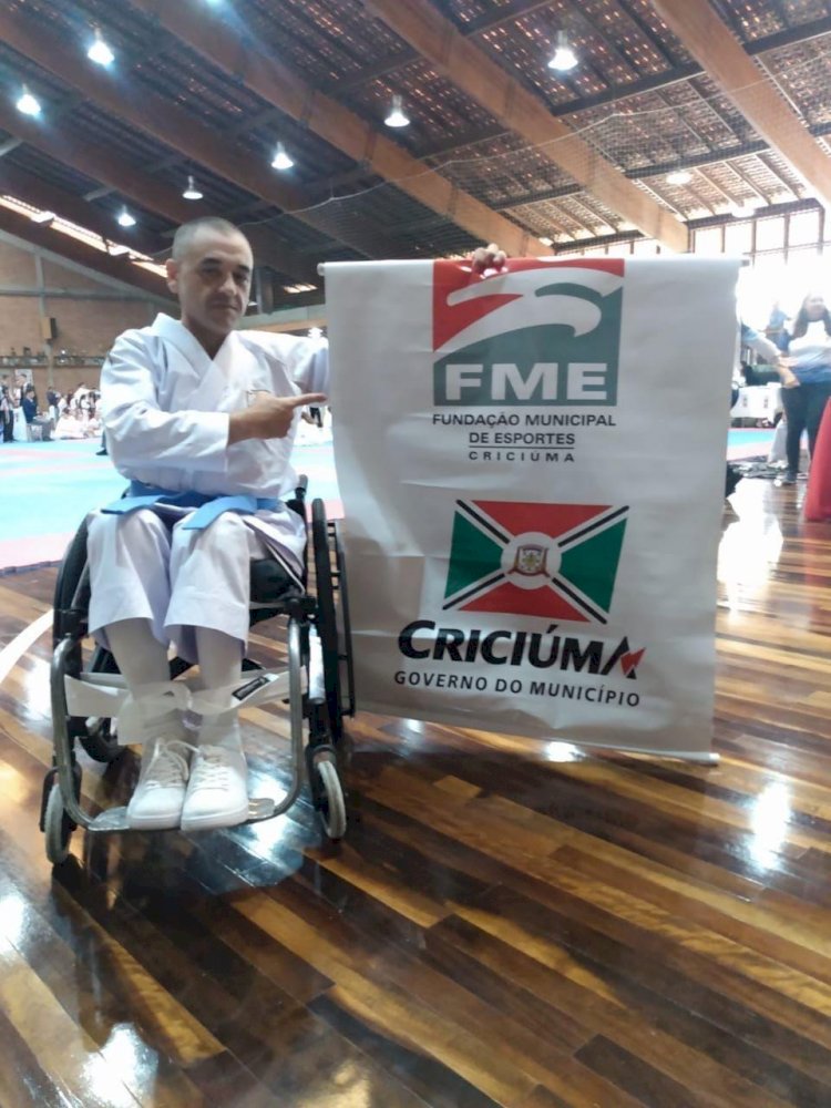 Atleta cadeirante de karatê da FME Criciúma conquista vaga para o Campeonato Brasileiro