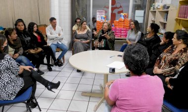 Dignidade menstrual: Poder Judiciário de SC entrega absorventes para entidade de Criciúma