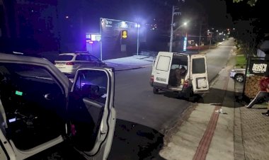 Após roubar veículo na V. Manaus trio é preso pela PM