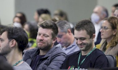 Professores da Unesc se reúnem para aprendizado e discussões em torno da docência