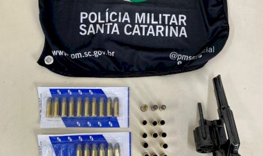 Homem é preso por porte ilegal de arma na Vila Manaus