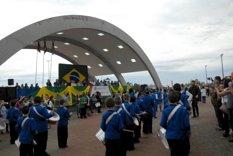 Bicentenário da Independência: Desfile de 7 de setembro terá homenagens em Criciúma