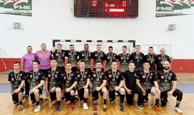 Equipe de Criciúma é campeã invicta da Extraliga SC de Handebol