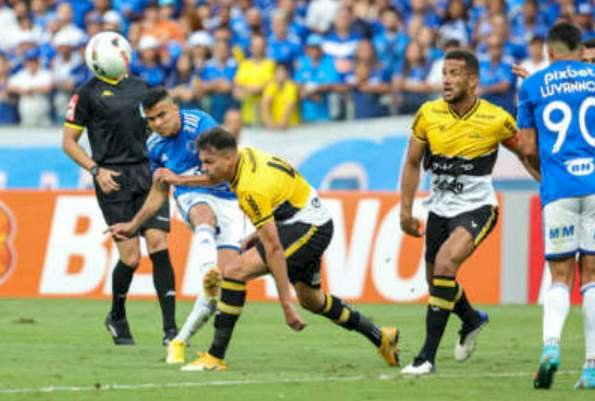 TIGRE DEIXA ESCAPAR A VITÓRIA NO FINAL DO JOGO