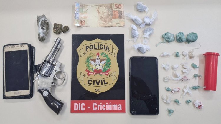 DIC de Criciúma prende traficante com drogas e arma de fogo