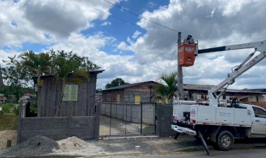 PM prende consumidores por gato em energia elétrica em Criciúma