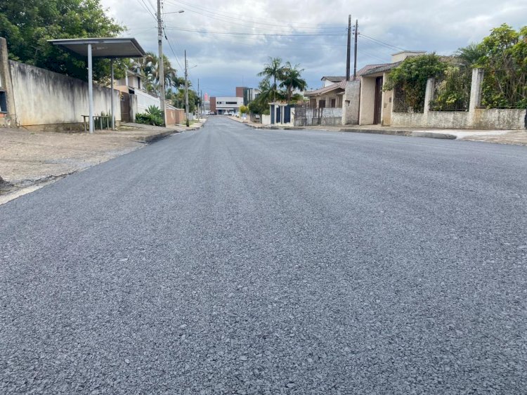 Bairro Milanese recebe repavimentação asfáltica em Criciúma