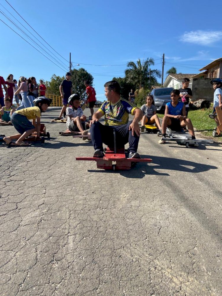 14 brincadeiras de rua para lembrar os velhos tempos