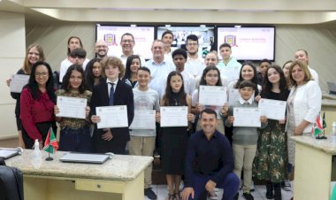 Câmara de Criciúma diploma os novos vereadores mirins