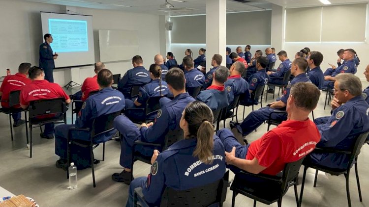 Bombeiros Militares do Sul se reúnem para padronizar atendimentos do Serviço de Segurança Contra Incêndio