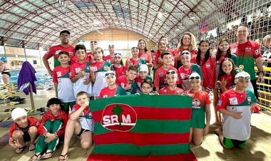 Natação da S.R. Mampituba/FME Criciúma conquista 14 medalhas em Estadual