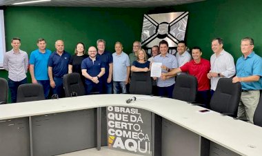 Projeto arquitetônico da nova câmara é apresentado para a imprensa e lideranças