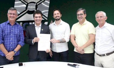 Joster Favero é empossado presidente da Fundação Cultural de Criciúma