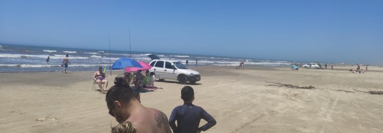 Ajudante de pescador morre afogado na praia do Maracujá Arroio do Silva