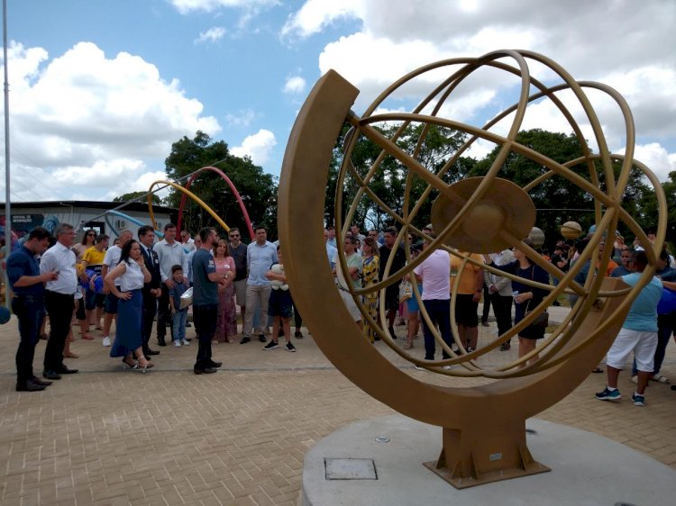 Parque Astronômico Albert Einstein E=mc² é inaugurado em Criciúma