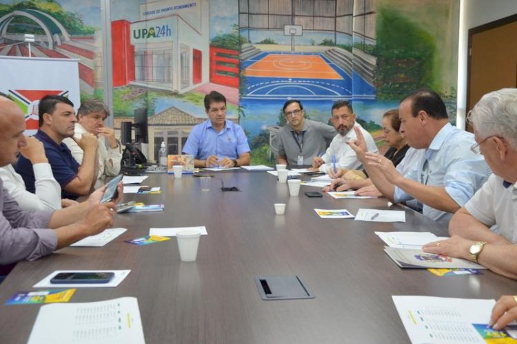 Prefeitos preocupados com o censo 20222 se reúnem em Criciúma